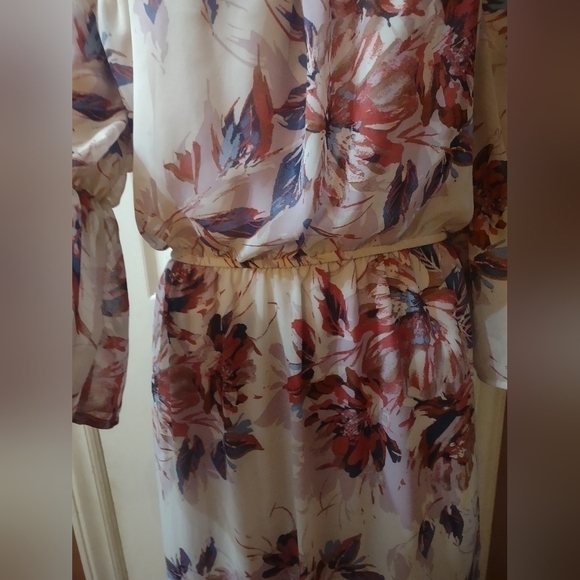 As u wish women's size medium long sleeve open shoulder dress floral southern - Picture 6 of 9